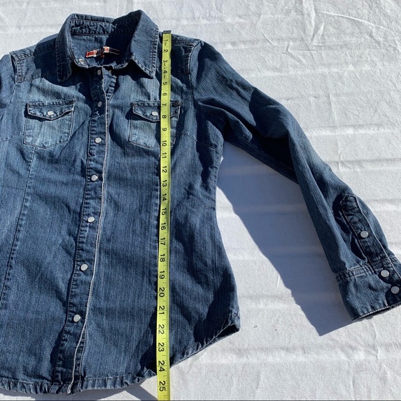 ☀️4/25 Makers of True Originals ‘Sheana’ Shirt - Picture 10 of 12